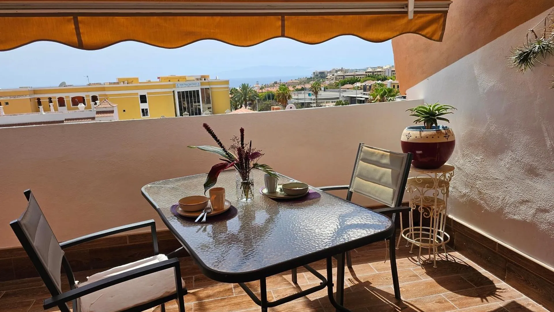 Habitacion Roque Del Conde Bed & Breakfast Costa Adeje  0*, Costa Adeje (Tenerife) Spain